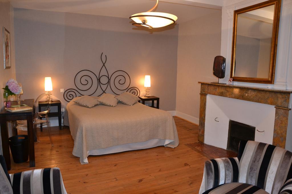 Bed and Breakfast La Baguenaude Марсьяк Номер фото